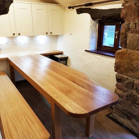 Solid Wood Kitchens & Bespoke Kitchen Furniture
